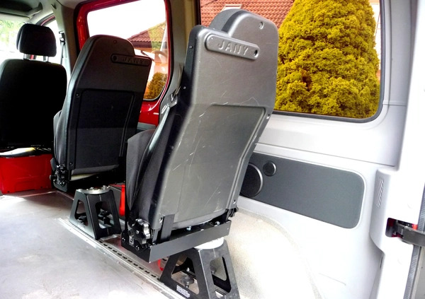 Volkswagen Crafter cena 94900 przebieg: 42000, rok produkcji 2015 z Syców małe 742